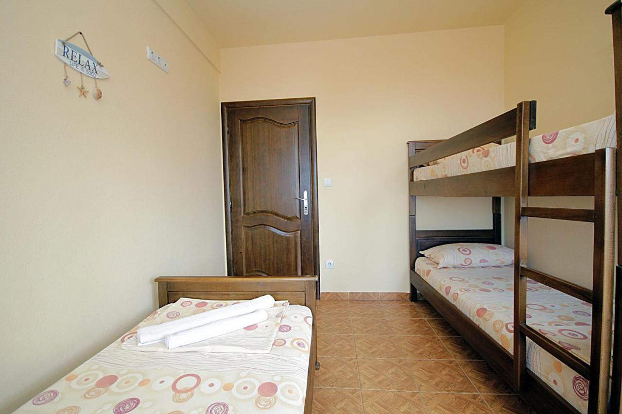 Villa Jupok Bar Εξωτερικό φωτογραφία