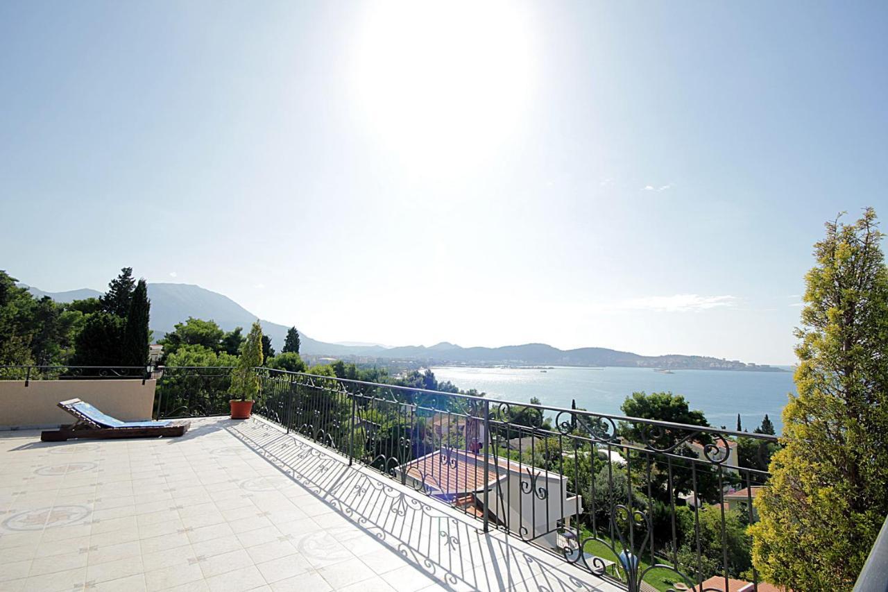 Villa Jupok Bar Εξωτερικό φωτογραφία