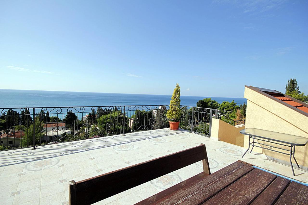 Villa Jupok Bar Εξωτερικό φωτογραφία