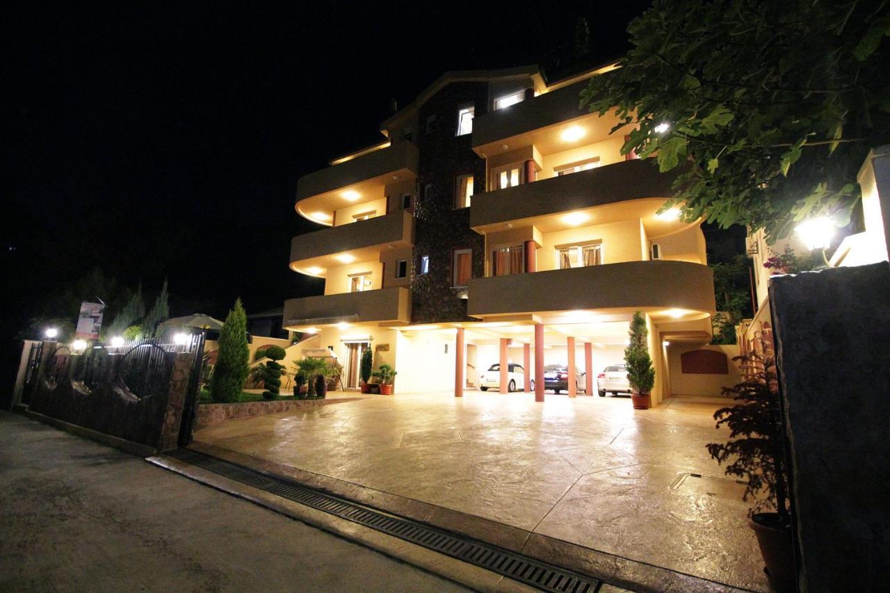 Villa Jupok Bar Εξωτερικό φωτογραφία
